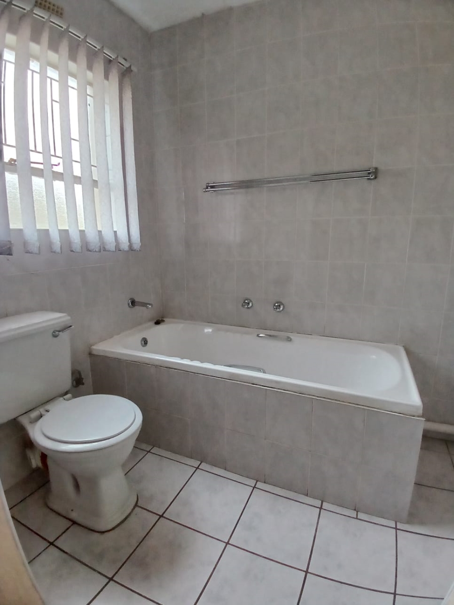 2 Bedroom Property for Sale in Rietfontein Free State